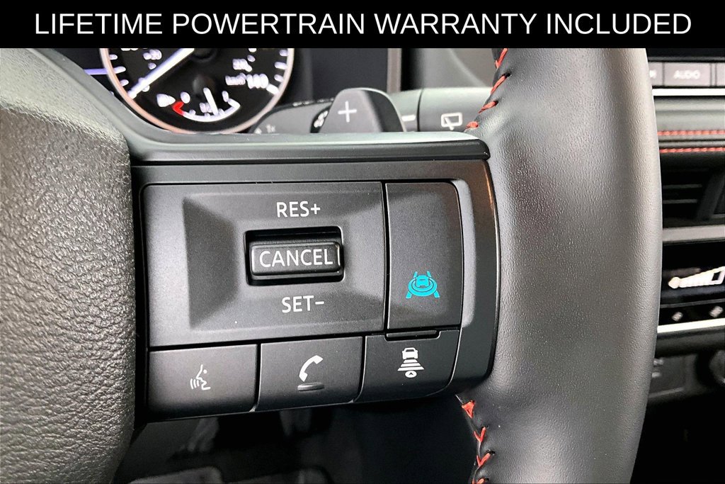 Used 2025 Nissan Rogue SV AWD/4WD image 27