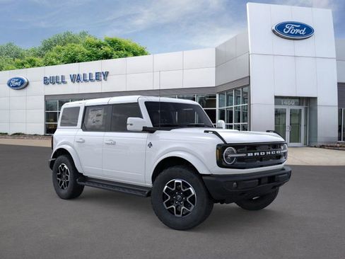 New 2025 Ford Bronco Outer Banks image 1