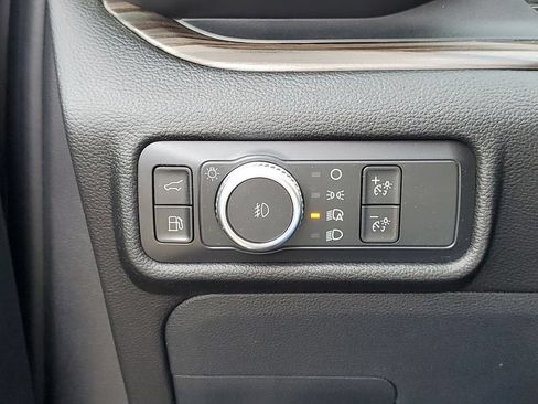 Certified 2023 Ford Explorer Limited w/ Hybrid Equipment Group 310A AWD/4WD image 23