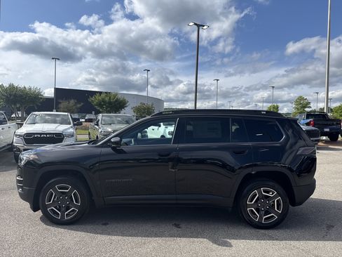New 2026 Jeep Cherokee Limited AWD/4WD image 4