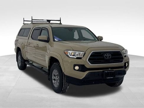 Used 2018 Toyota Tacoma SR5 image 7