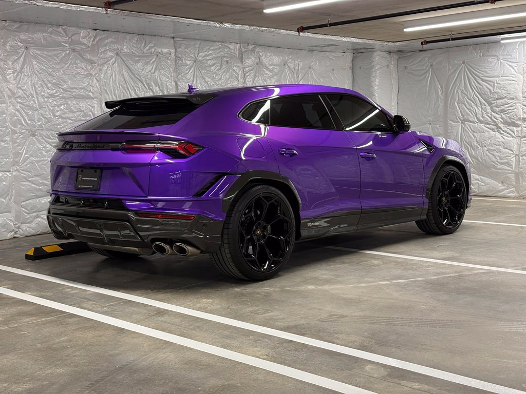Used 2023 Lamborghini Urus Performante AWD/4WD image 8