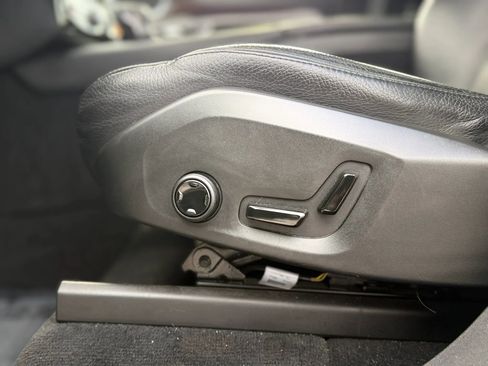 Used 2018 Volvo XC90 T5 Momentum w/ Convenience Package FWD image 29