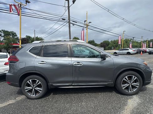 Used 2018 Nissan Rogue SL AWD/4WD image 4