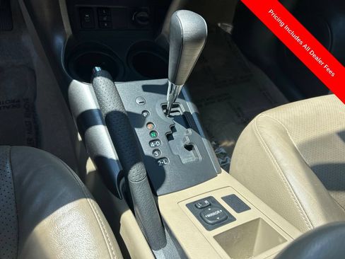 Used 2010 Toyota RAV4 Limited FWD image 12