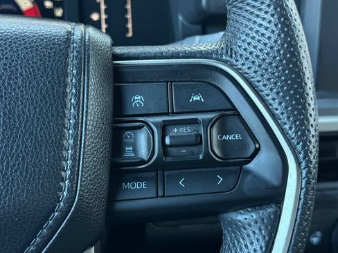 Used 2024 Toyota Tacoma SR5 AWD/4WD image 25