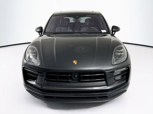 Used 2023 Porsche Macan S AWD/4WD image 2