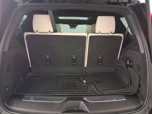 Used 2021 Cadillac Escalade Sport w/ Driver Assist Tech Package image 31