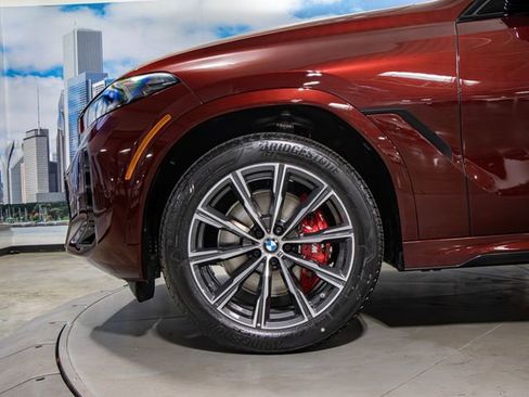 New 2026 BMW X6 xDrive40i image 7