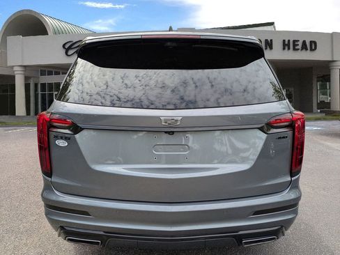 Used 2021 Cadillac XT6 Premium Luxury FWD image 5