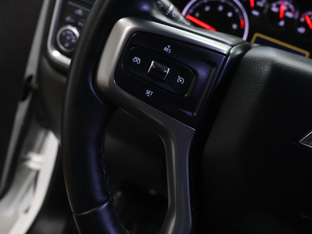 Used 2023 Chevrolet Silverado 2500 LT AWD/4WD image 19