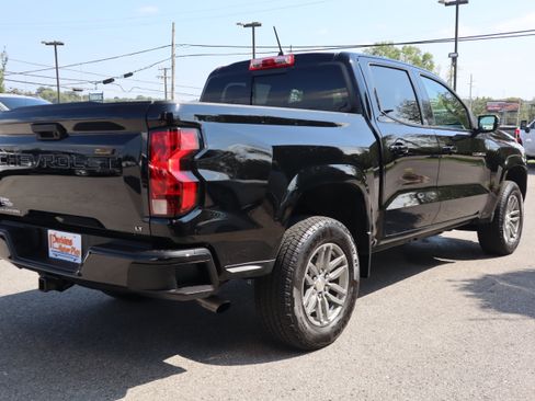 Used 2023 Chevrolet Colorado LT w/ LT Convenience Package RWD image 6