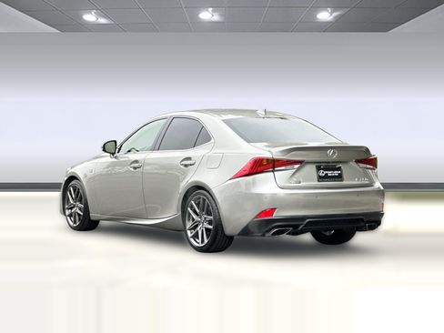 Used 2019 Lexus IS 350 F Sport w/ F Sport Package RWD image 3