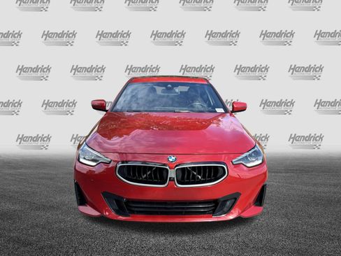 Used 2024 BMW 230i Coupe w/ Convenience Package RWD image 3