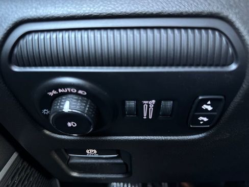 Used 2023 Jeep Wagoneer Series II image 18