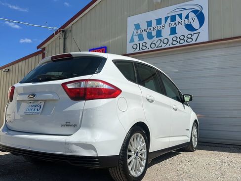 Used 2015 Ford C-MAX SE w/ Interior Protection Package image 25