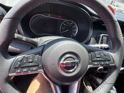 Used 2020 Nissan Kicks SR w/ SR Premium Package FWD image 6