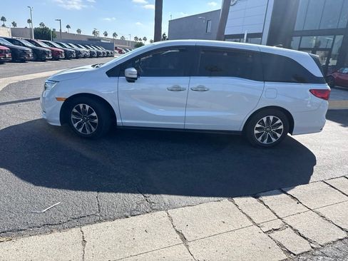 Used 2022 Honda Odyssey EX-L image 9