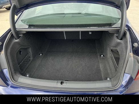 Used 2023 Audi A4 2.0T Premium Plus image 12