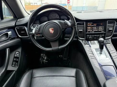 Used 2011 Porsche Panamera image 44