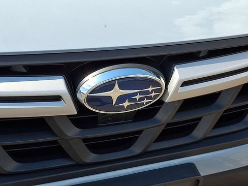 Used 2023 Subaru Crosstrek 2.0i Premium AWD/4WD image 9
