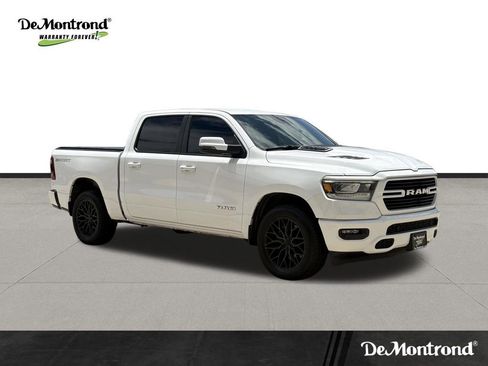 Used 2023 RAM 1500 Laramie AWD/4WD image 3