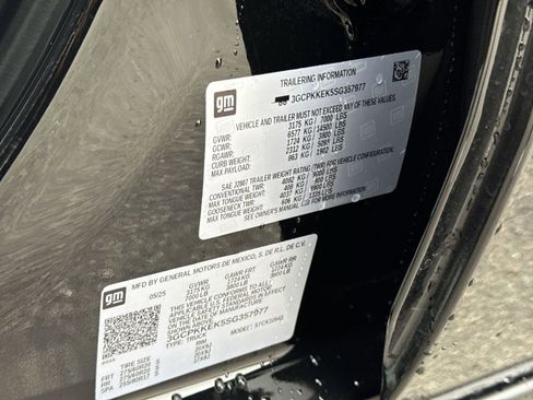 Used 2025 Chevrolet Silverado 1500 LT image 33