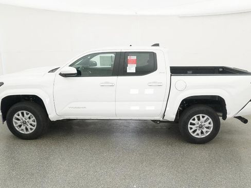 New 2025 Toyota Tacoma SR5 image 91