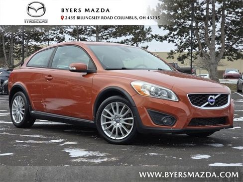 Used 2011 Volvo C30 T5 w/ Preferred Pkg image 1