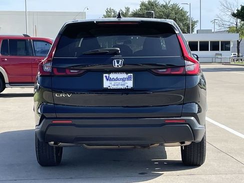 Used 2025 Honda CR-V EX image 5