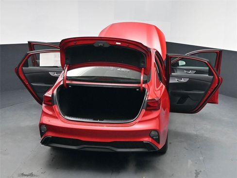 Used 2024 Kia Forte LXS image 16