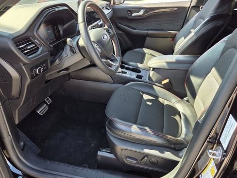 Used 2024 Ford Escape ST-Line w/ Tech Pack #1 image 17
