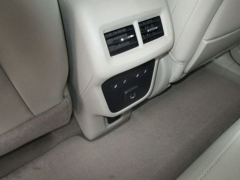 Used 2020 GMC Terrain Denali w/ Denali Premium Package image 18