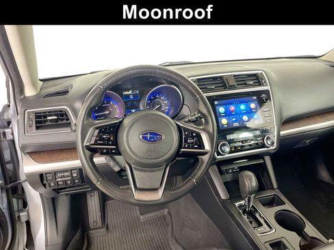 Used 2019 Subaru Outback 2.5i Limited AWD/4WD image 2