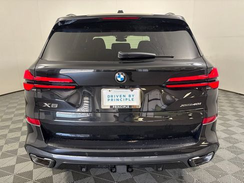 New 2026 BMW X5 xDrive40i w/ M Sport Package AWD/4WD image 6