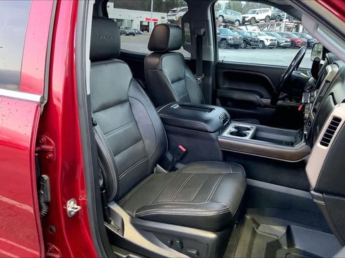 Used 2018 GMC Sierra 1500 Denali w/ Denali Ultimate Package image 9