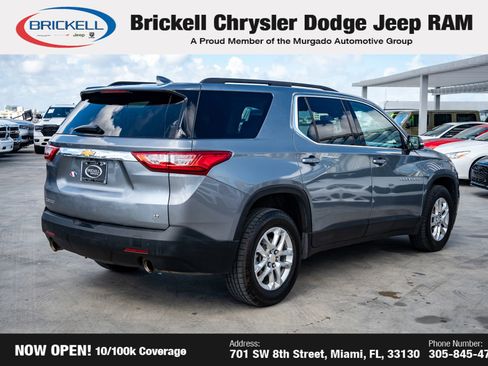 Used 2020 Chevrolet Traverse LT image 5