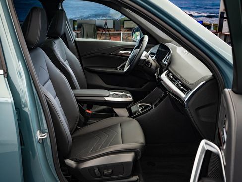 Certified 2025 BMW X1 xDrive28i image 21