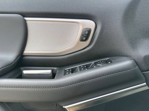 New 2026 Ford Expedition Active AWD/4WD image 11