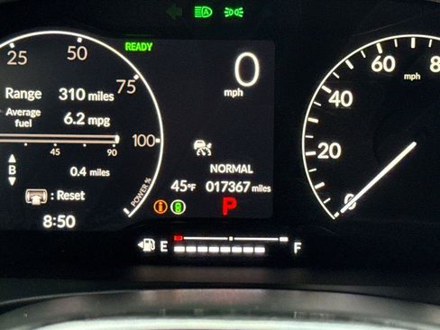 Certified 2025 Honda Civic Sport image 24