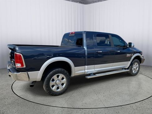Used 2015 RAM 2500 Laramie w/ Convenience Group image 6