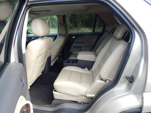 Used 2008 Ford Taurus X Limited AWD/4WD image 14