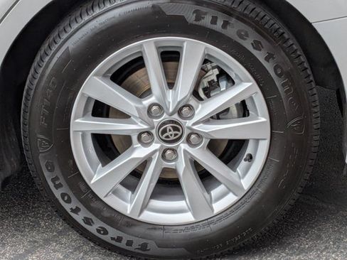 Used 2025 Toyota Camry LE w/ Convenience Package FWD image 13