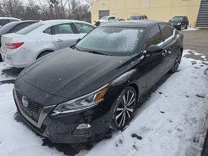 Used 2020 Nissan Altima 2.5 SR w/ Premium Package