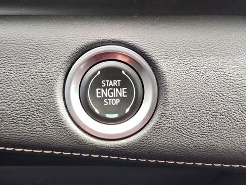 Certified 2022 Cadillac Escalade Sport w/ Touring Package AWD/4WD image 19