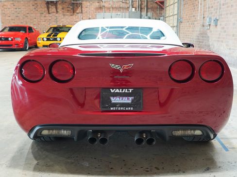 Used 2008 Chevrolet Corvette Convertible RWD image 11