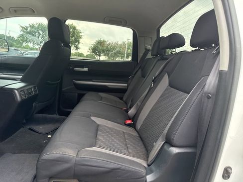 Used 2016 Toyota Tundra SR5 w/ SR5 Upgrade Package RWD image 6