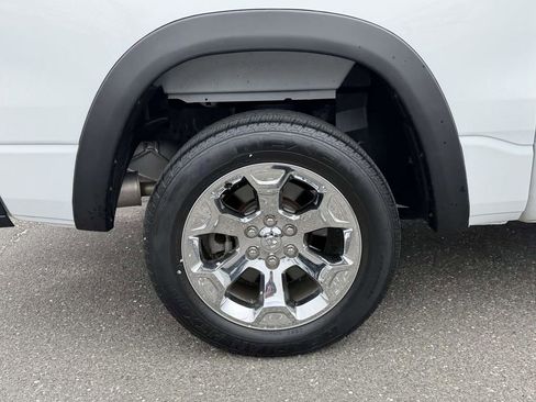 Used 2022 RAM 1500 Big Horn AWD/4WD image 9