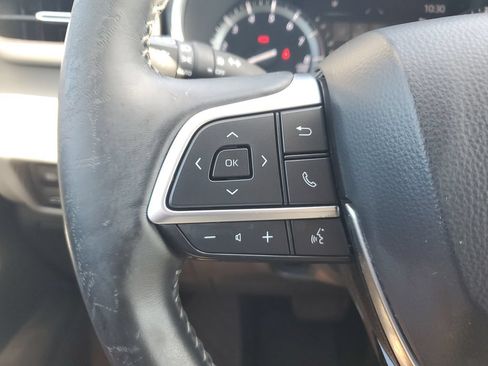 Certified 2020 Toyota Highlander XLE FWD image 20
