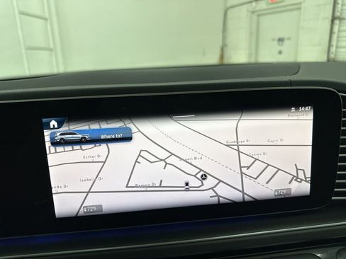 New 2026 Mercedes-Benz GLS 580 4MATIC image 14